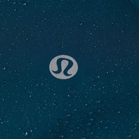 Lululemon Lululemon Break a Trail Jacket Night Diver NWT - Picture 8 of 8